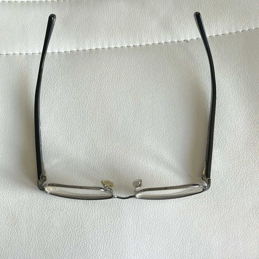 Coach eyeglasses. Hard case. Cleaning cloth.​
